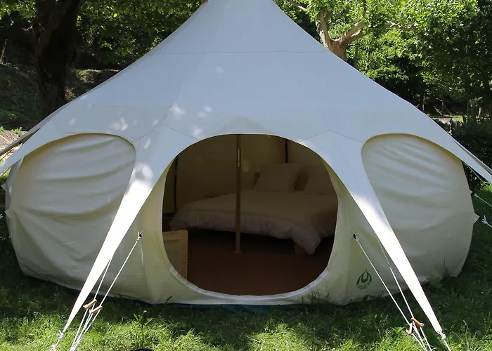 Le Moulin Du Luech Кемпинг Peyremale