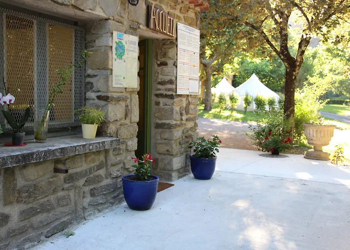 Le Moulin Du Luech Кемпинг *