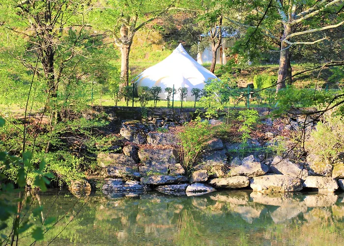 Le Moulin Du Luech Кемпинг