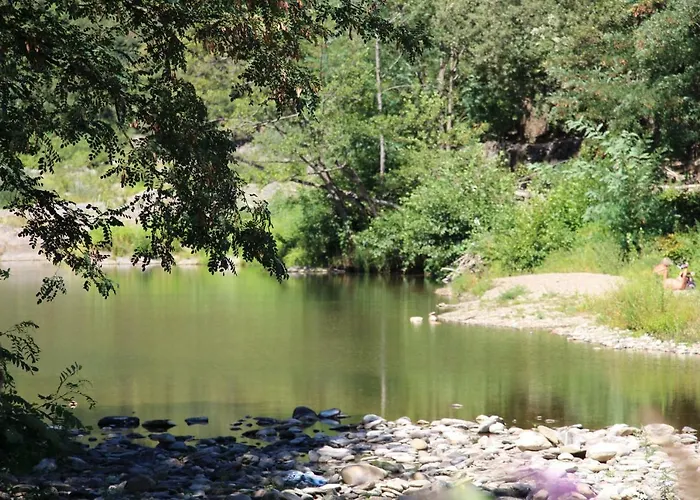 Camping Le Moulin Du Luech *
